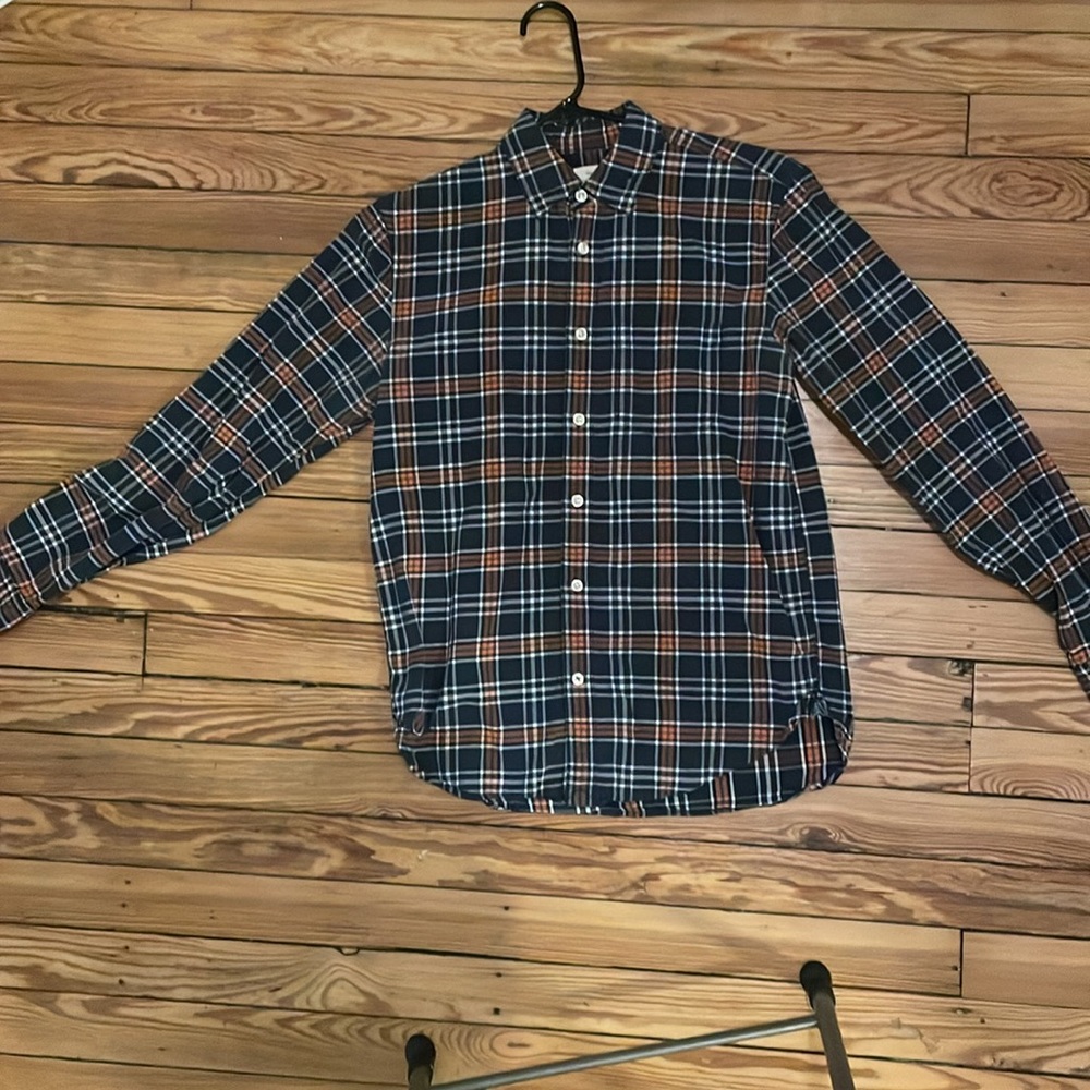 Gap lived in blue and orange flannel pattern cotton button down, small